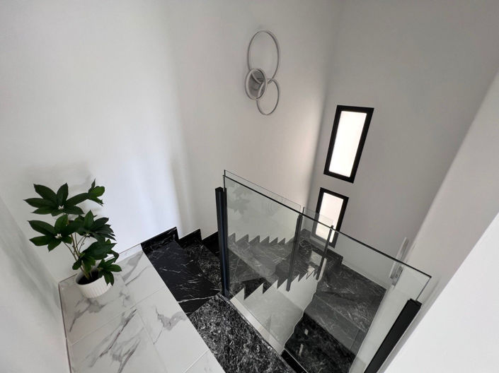 Image No.18-3 Bed Villa for sale