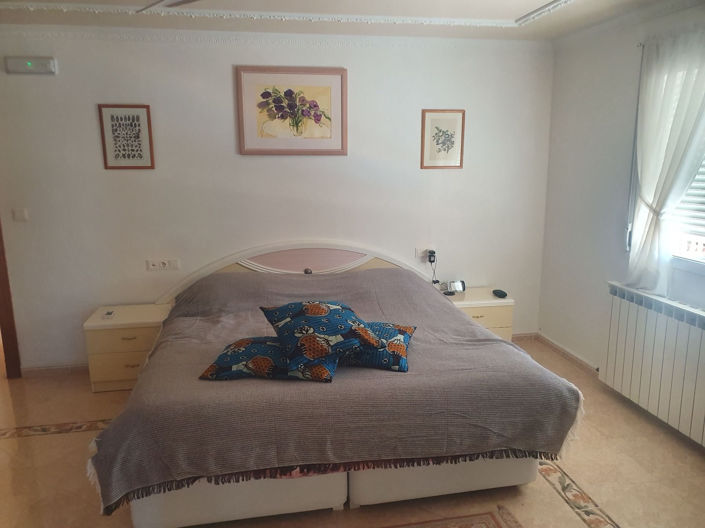 Image No.15-4 Bed Villa for sale