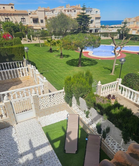 Image No.19-2 Bed Townhouse for sale