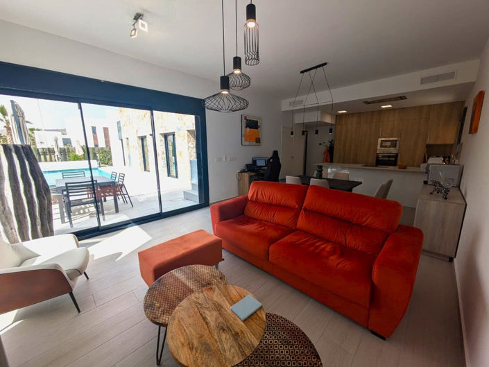 Image No.12-3 Bed House for sale