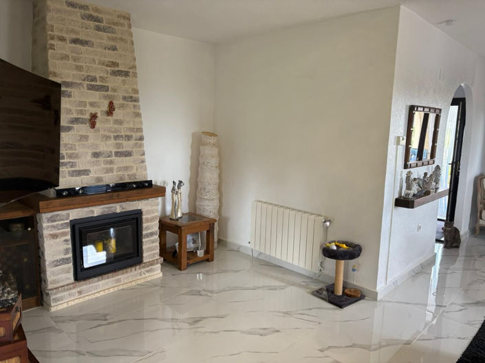 Image No.10-5 Bed Villa for sale