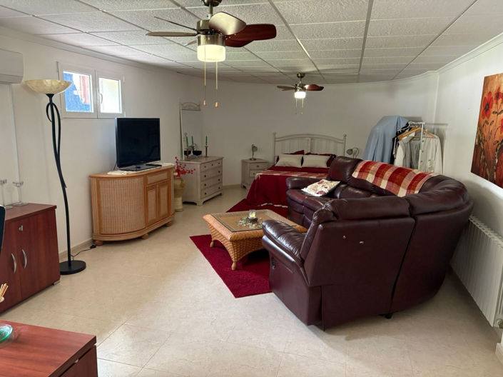 Image No.12-5 Bed Villa for sale