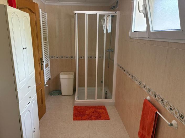 Image No.18-5 Bed Villa for sale