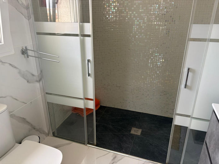 Image No.19-5 Bed Villa for sale