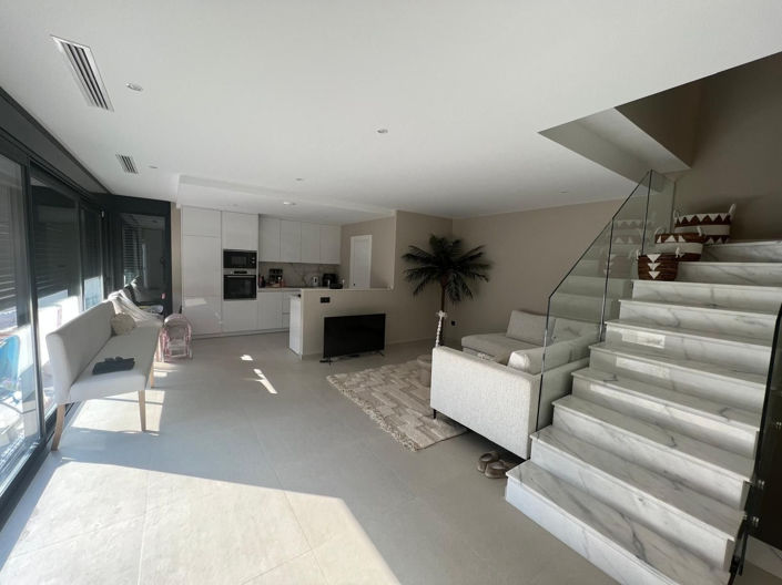 Image No.11-5 Bed Villa for sale