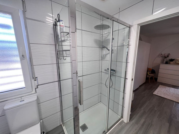 Image No.19-3 Bed Villa for sale