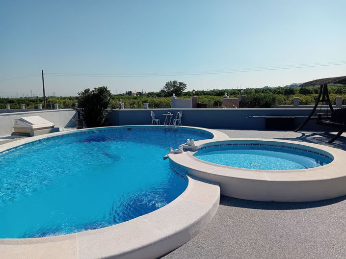 Image No.2-5 Bed Villa for sale