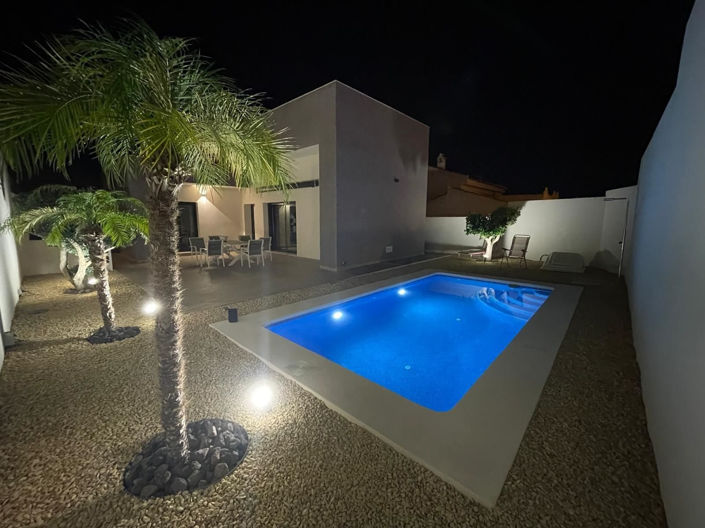 Image No.18-2 Bed Villa for sale