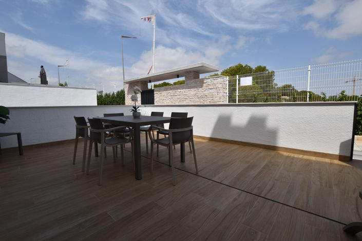 Image No.29-2 Bed Apartment for sale