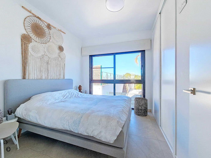 Image No.13-3 Bed Apartment for sale