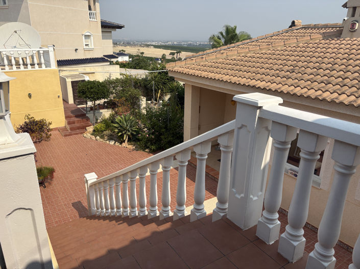 Image No.4-3 Bed Villa for sale