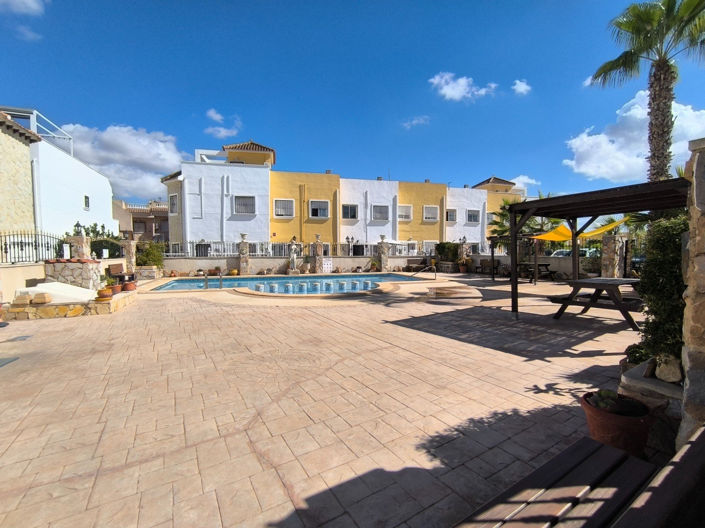 Image No.4-3 Bed Villa for sale