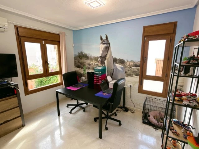 Image No.13-4 Bed Villa for sale