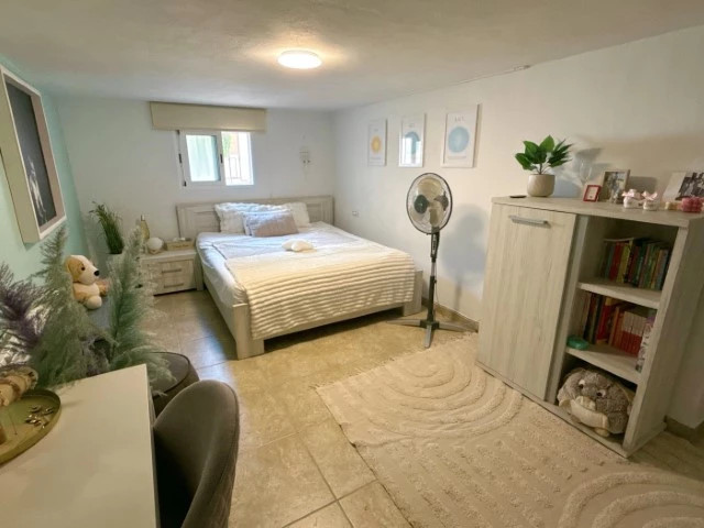 Image No.4-4 Bed Villa for sale