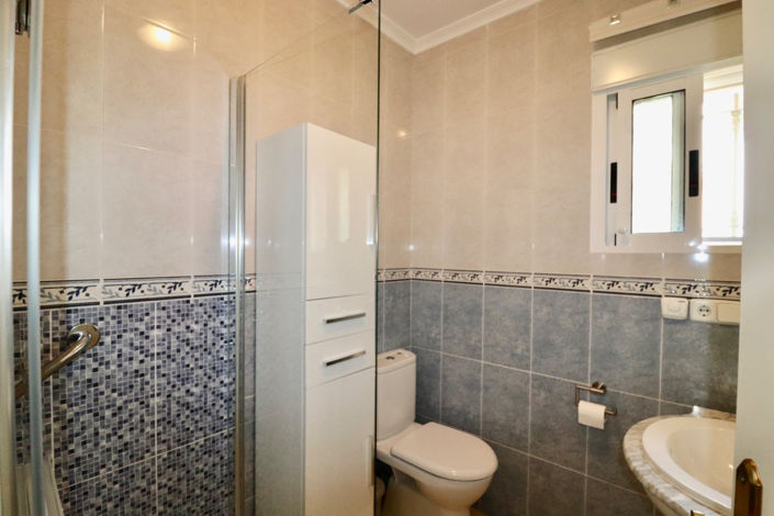 Image No.12-Villa de 2 chambres à vendre à Alicante