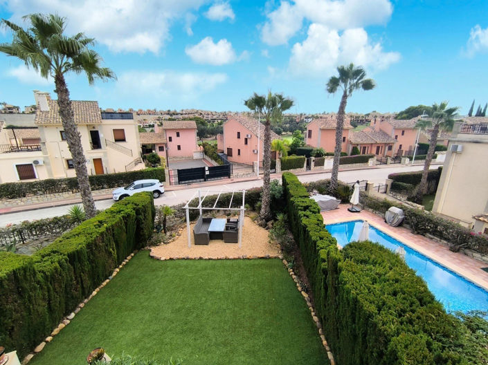 Image No.2-Bungalow de 2 chambres à vendre à Alicante