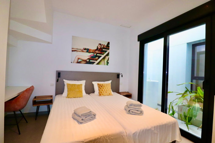 Image No.7-3 Bed Apartment for sale