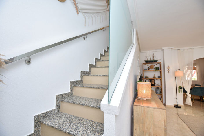 Image No.17-2 Bed Townhouse for sale