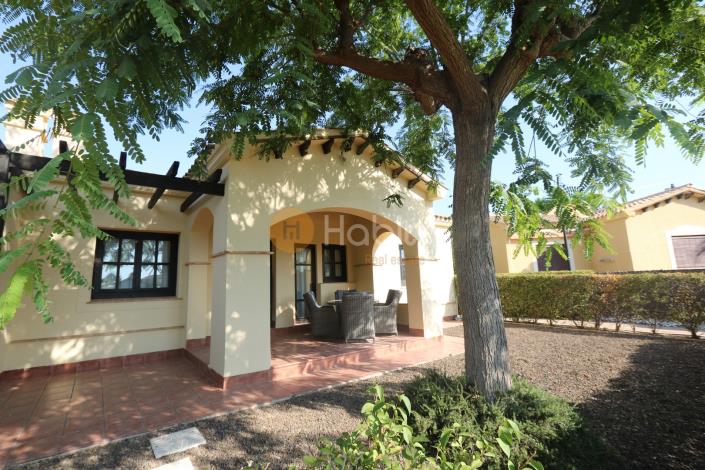 Image No.18-2 Bed Semi-Detached for sale