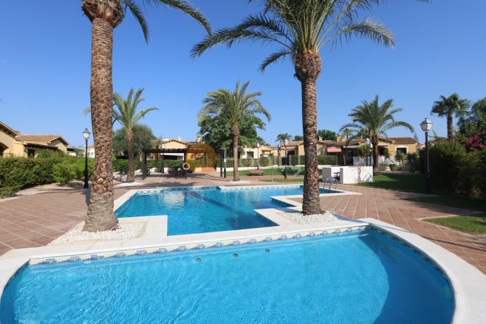 Image No.21-2 Bed Semi-Detached for sale