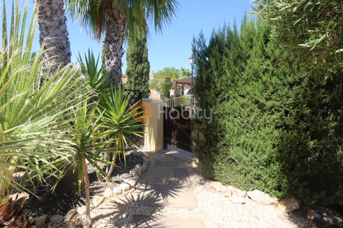 Image No.37-3 Bed Semi-Detached for sale