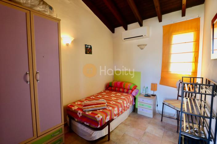 Image No.28-3 Bed Semi-Detached for sale