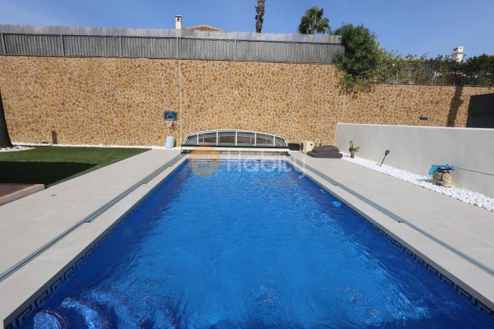 Image No.39-4 Bed Villa for sale