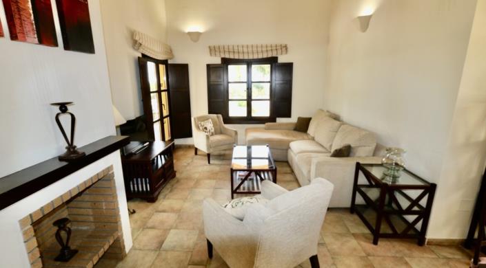 Image No.5-3 Bed Villa / Detached for sale