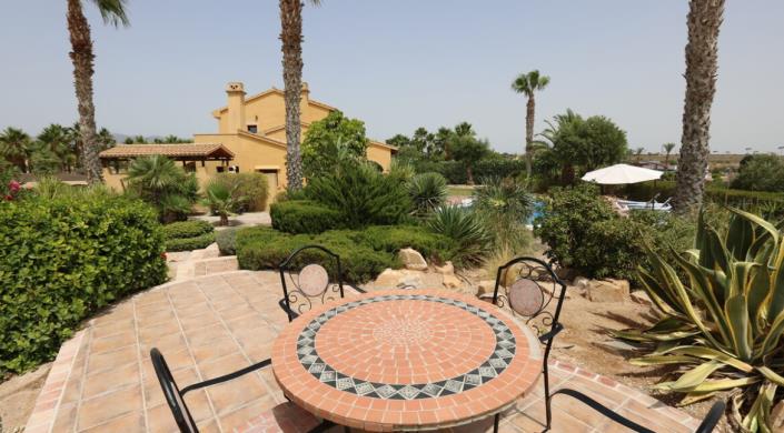 Image No.29-3 Bed Villa / Detached for sale