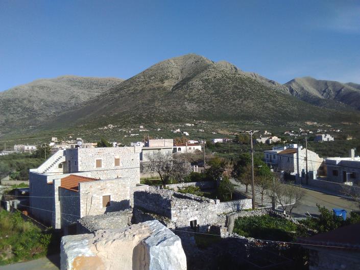 Image No.15-4 Bed House for sale