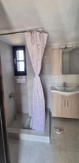 Image No.16-4 Bed House for sale