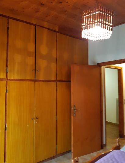 Image No.8-5 Bed House for sale