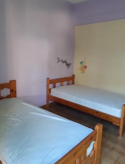 Image No.10-5 Bed House for sale