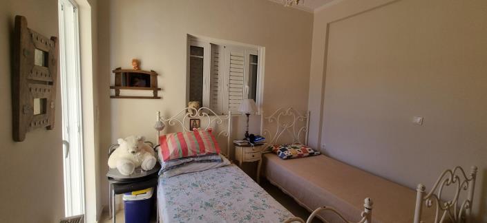 Image No.10-4 Bed House for sale