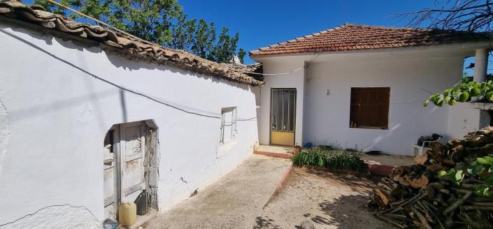 Image No.4-4 Bed House for sale