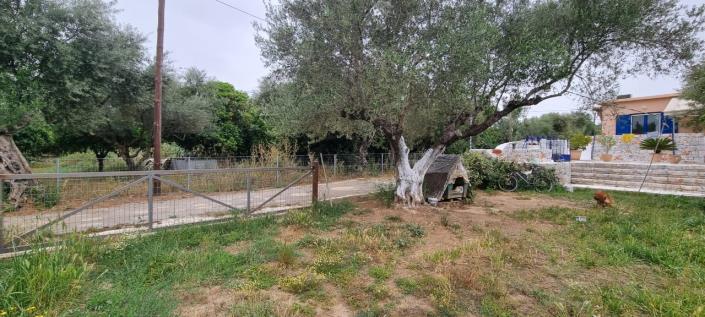 Image No.10-2 Bed House for sale