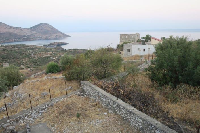 Image No.18-2 Bed House for sale