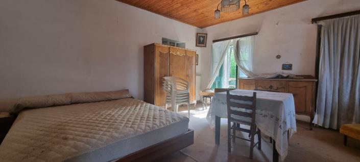 Image No.10-2 Bed House for sale