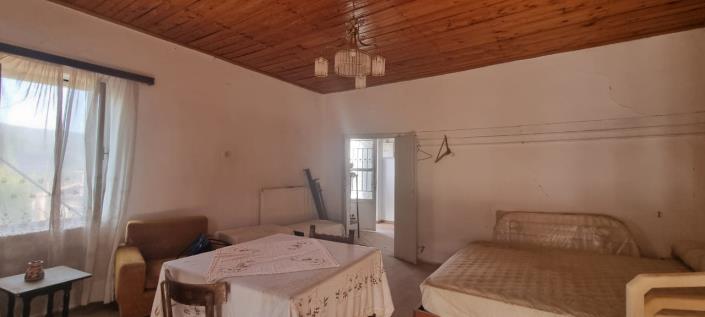 Image No.11-2 Bed House for sale