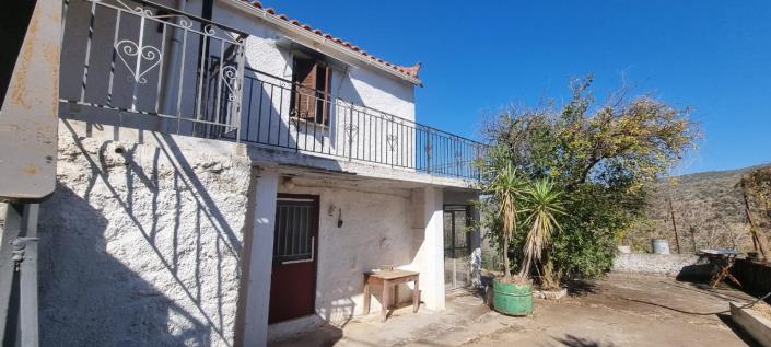 Image No.8-2 Bed House for sale