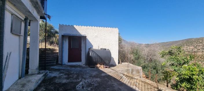 Image No.12-2 Bed House for sale