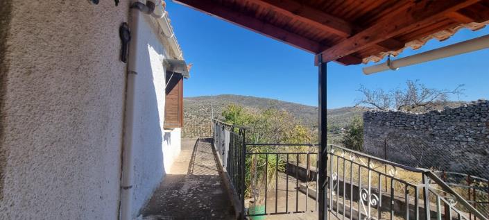 Image No.11-2 Bed House for sale