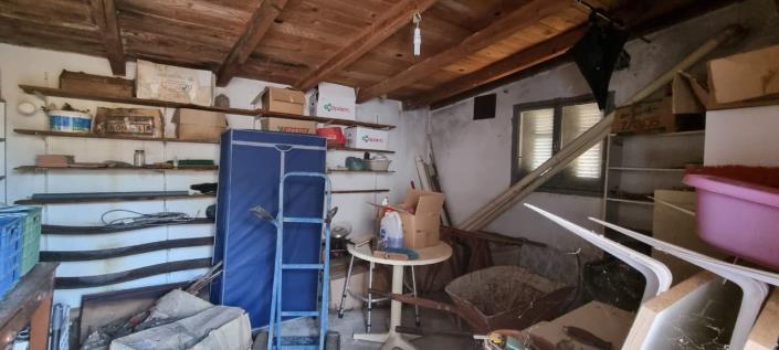 Image No.17-2 Bed House for sale