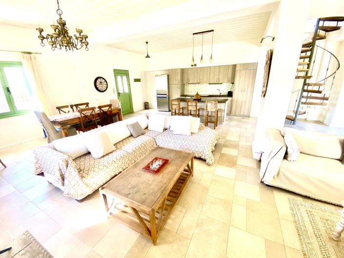 Image No.9-3 Bed House for sale