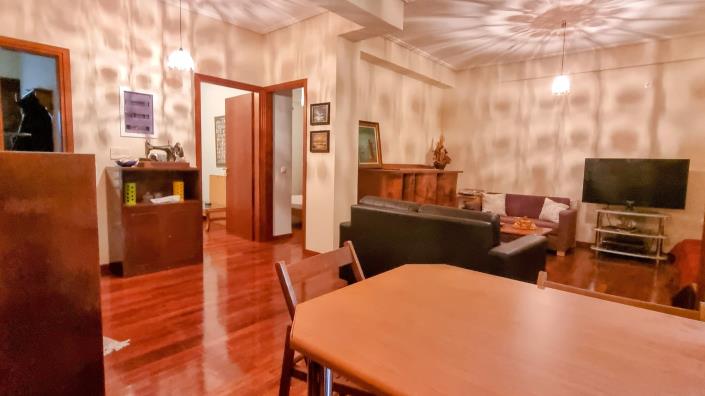 Image No.15-4 Bed House for sale