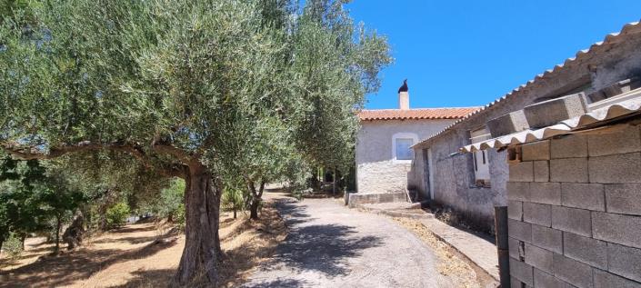 Image No.4-2 Bed House for sale