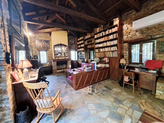 Image No.7-2 Bed House for sale