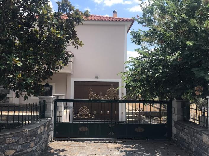 Image No.9-4 Bed House for sale