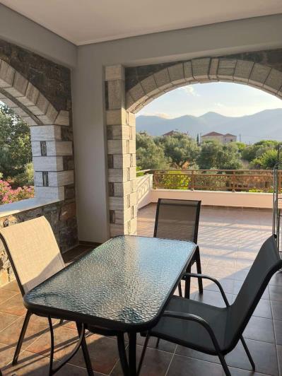 Image No.14-4 Bed House for sale