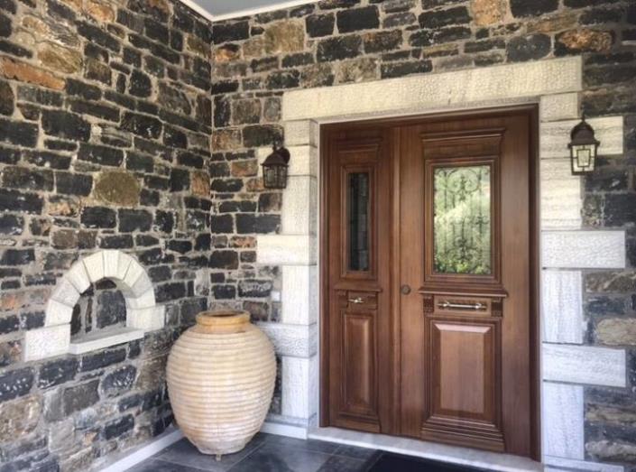 Image No.2-4 Bed House for sale